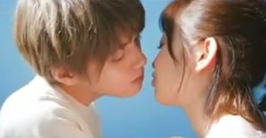 ジャニーズ系の男の子とエッチ
