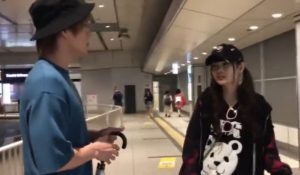 ナンパされ、懇願されつい。